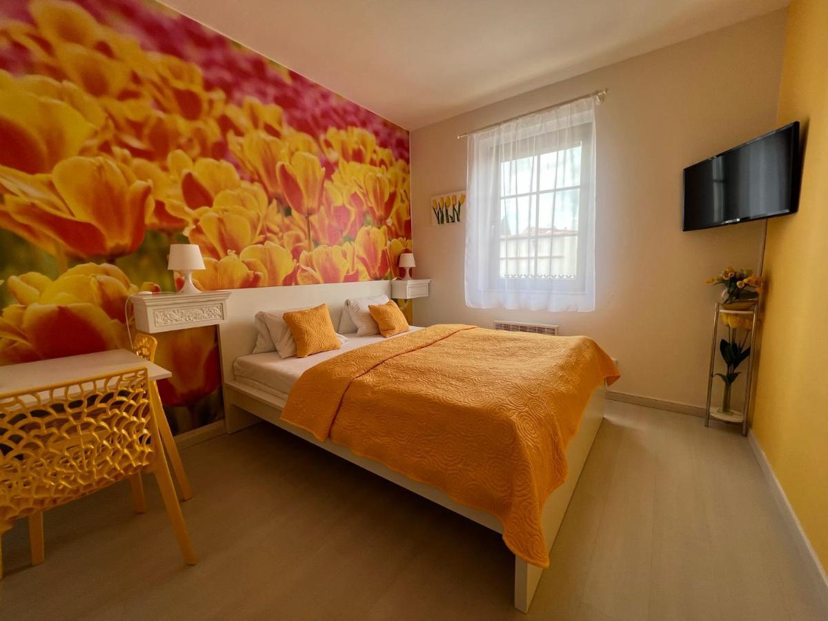 U Svateho Urbana Hotel Mikulov Luaran gambar