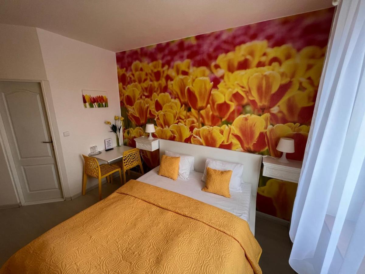 U Svateho Urbana Hotel Mikulov Luaran gambar
