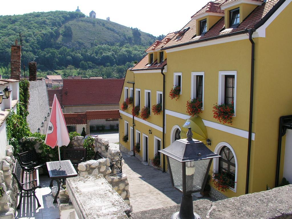 U Svateho Urbana Hotel Mikulov Luaran gambar