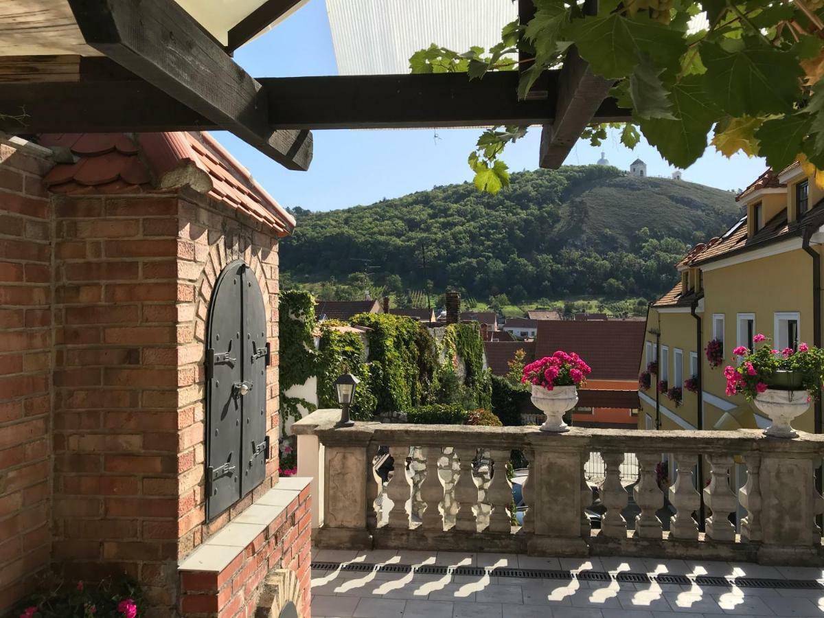 U Svateho Urbana Hotel Mikulov Luaran gambar